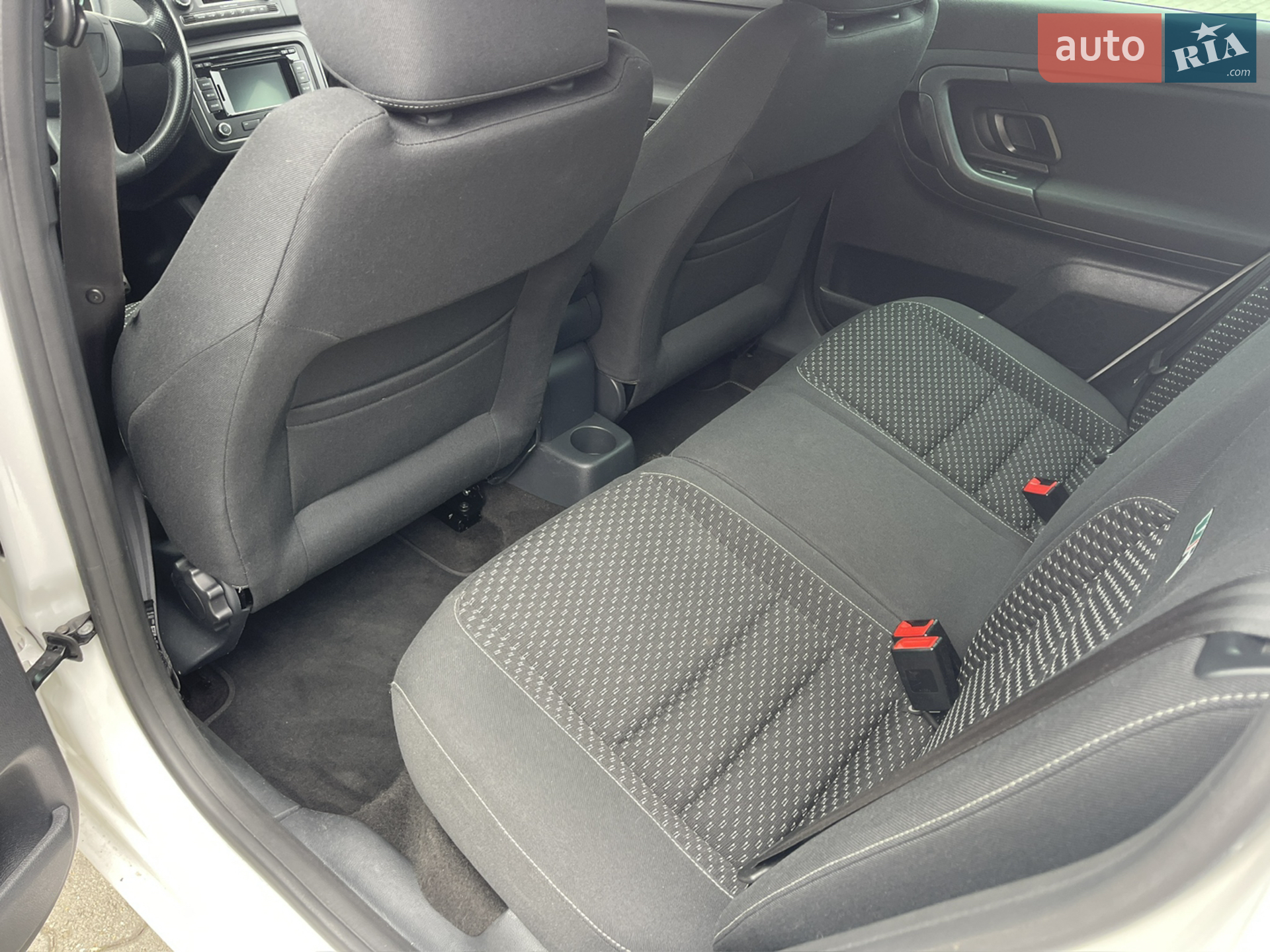 2012 Skoda Fabia - мініатюра 15