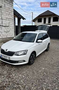 Універсал Skoda Fabia 2015 в Хусті
