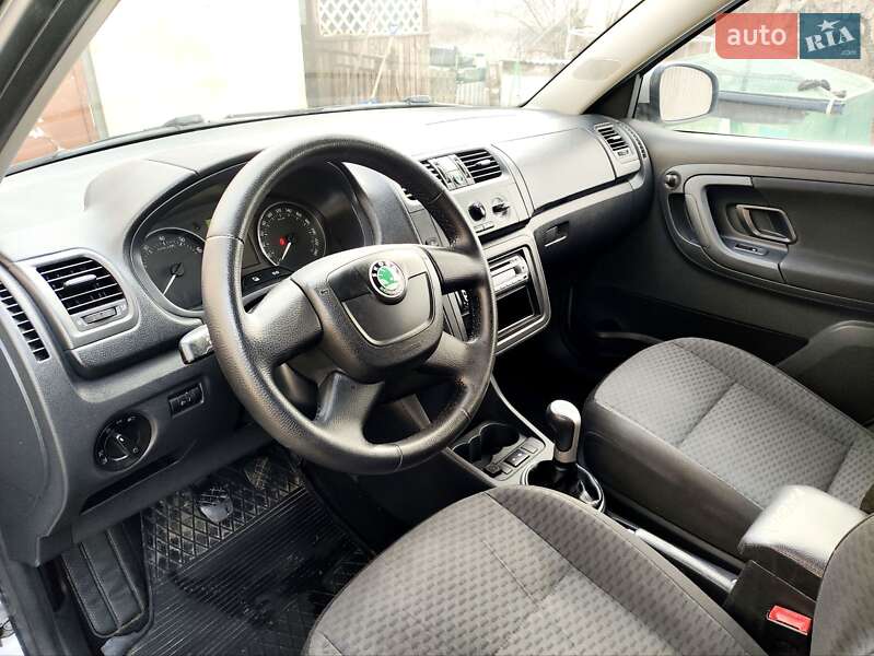 Хэтчбек Skoda Fabia 2012 в Харькове фото 7 Хэтчбек Skoda Fabia 2012 в Харькове