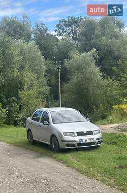 Седан Skoda Fabia 2006 в Львове