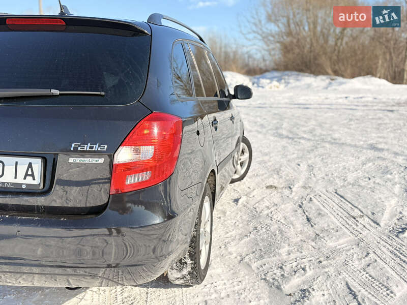 Универсал Skoda Fabia 2012 в Золочеве