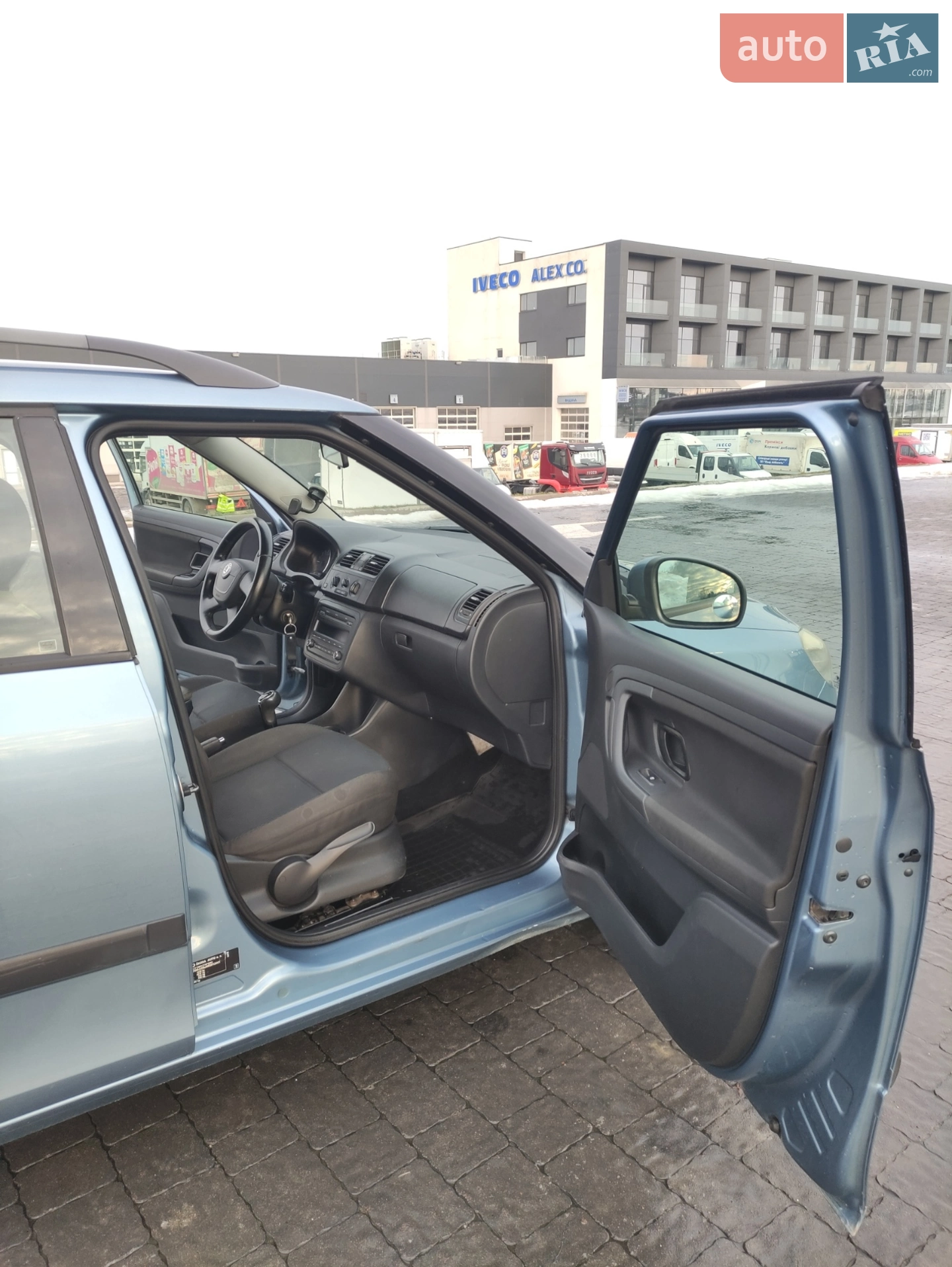 2010 Skoda Fabia - мініатюра 12