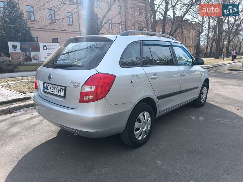 Универсал Skoda Fabia 2011 в Николаеве
