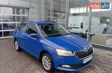 Универсал Skoda Fabia 2021 в Киеве