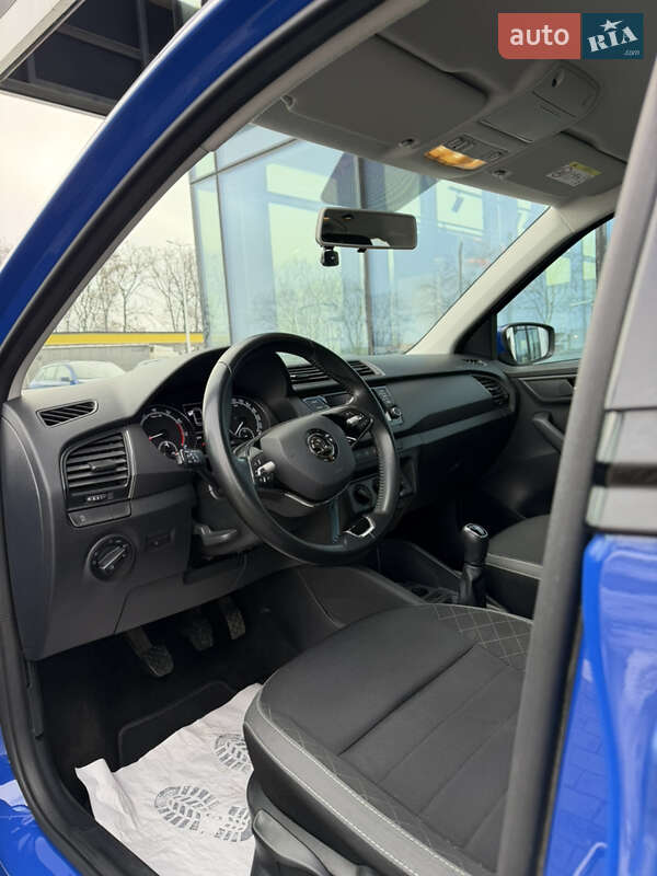 Универсал Skoda Fabia 2021 в Киеве