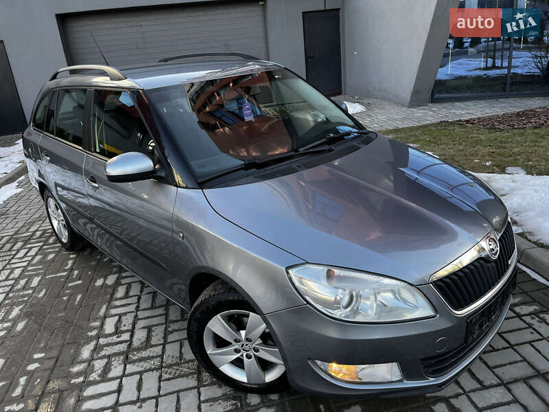 Хэтчбек Skoda Fabia 2013 в Львове