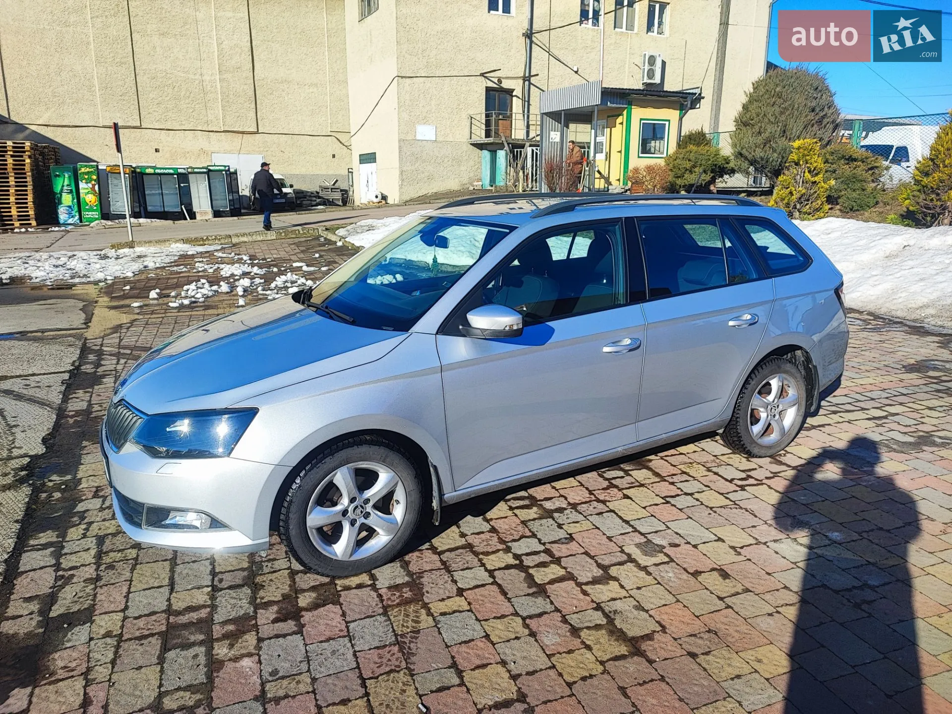 2015 Skoda Fabia - мініатюра 2