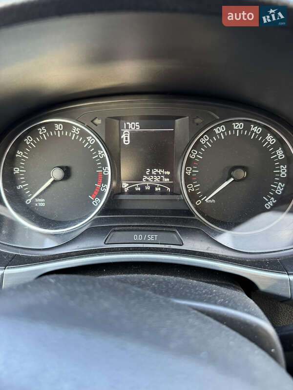 Хэтчбек Skoda Fabia 2016 в Львове