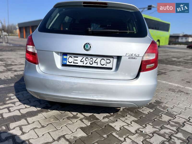 Универсал Skoda Fabia 2011 в Виннице