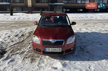 Хэтчбек Skoda Fabia 2008 в Чернигове