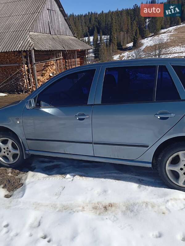 Седан Skoda Fabia 2002 в Выгоде фото 3 Седан Skoda Fabia 2002 в Выгоде