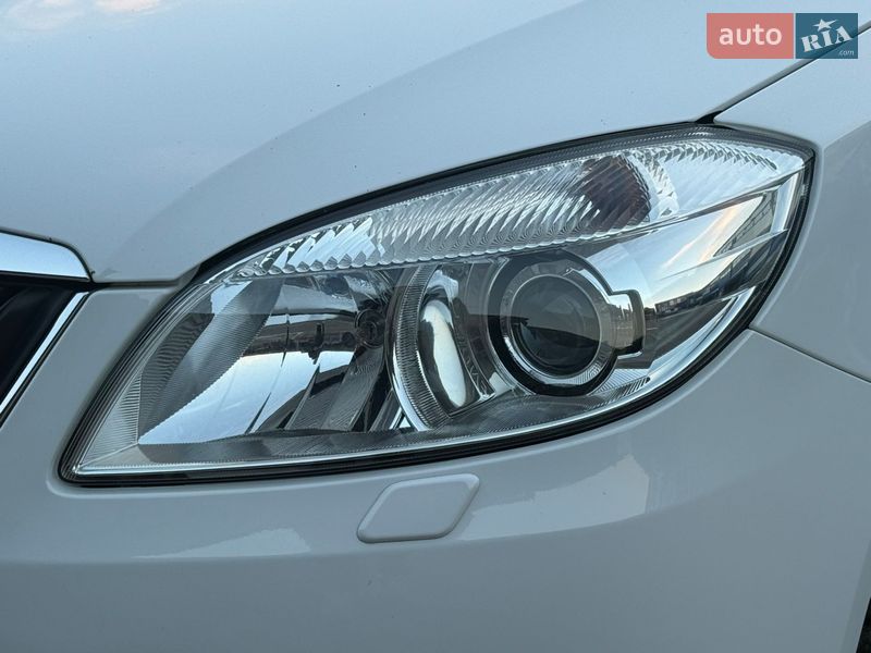 Универсал Skoda Fabia 2012 в Ровно