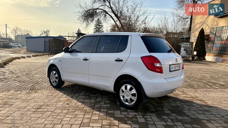 Хэтчбек Skoda Fabia 2008 в Кривом Роге