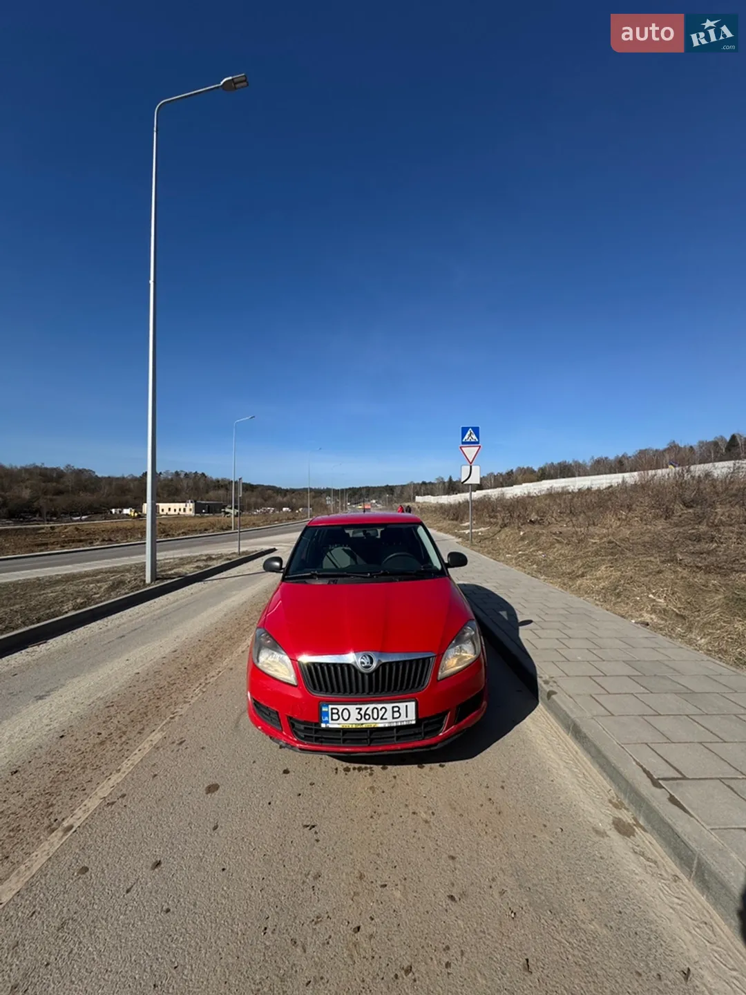 2014 Skoda Fabia - мініатюра 2