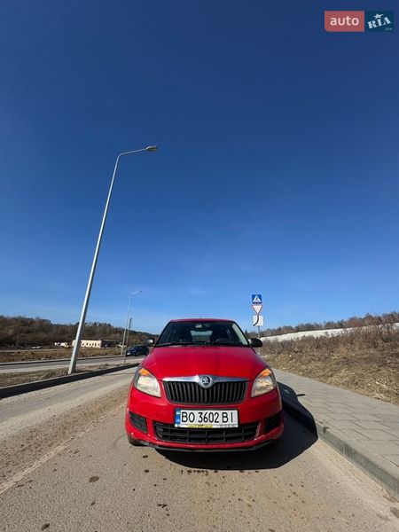 Хэтчбек Skoda Fabia 2014 в Львове
