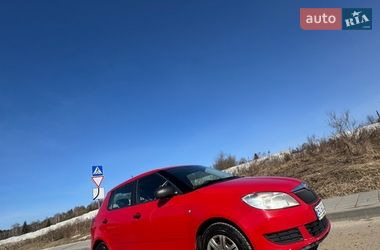 Хэтчбек Skoda Fabia 2014 в Львове