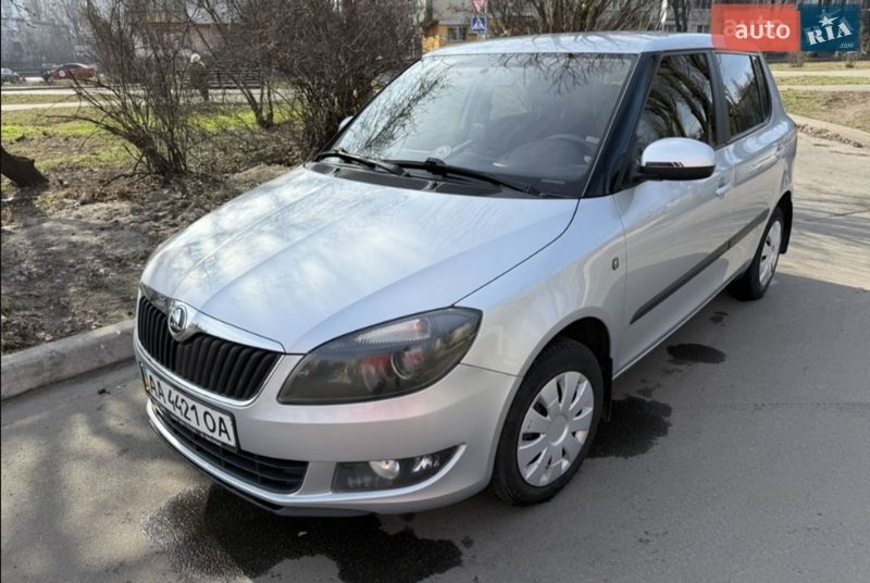 Хэтчбек Skoda Fabia 2013 в Шостке