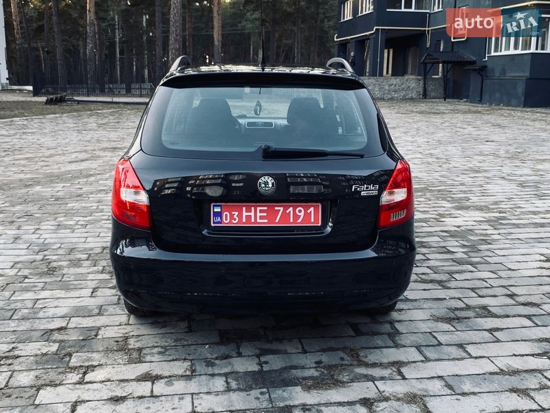 Универсал Skoda Fabia 2009 в Ахтырке