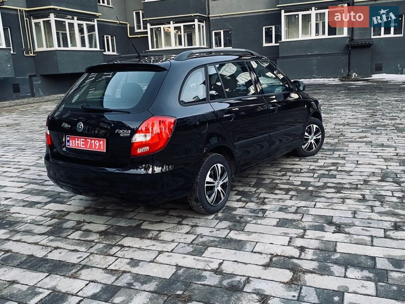 Универсал Skoda Fabia 2009 в Ахтырке