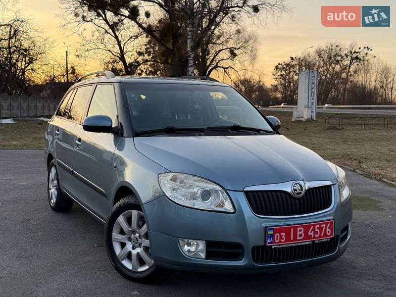 Универсал Skoda Fabia 2009 в Звягеле