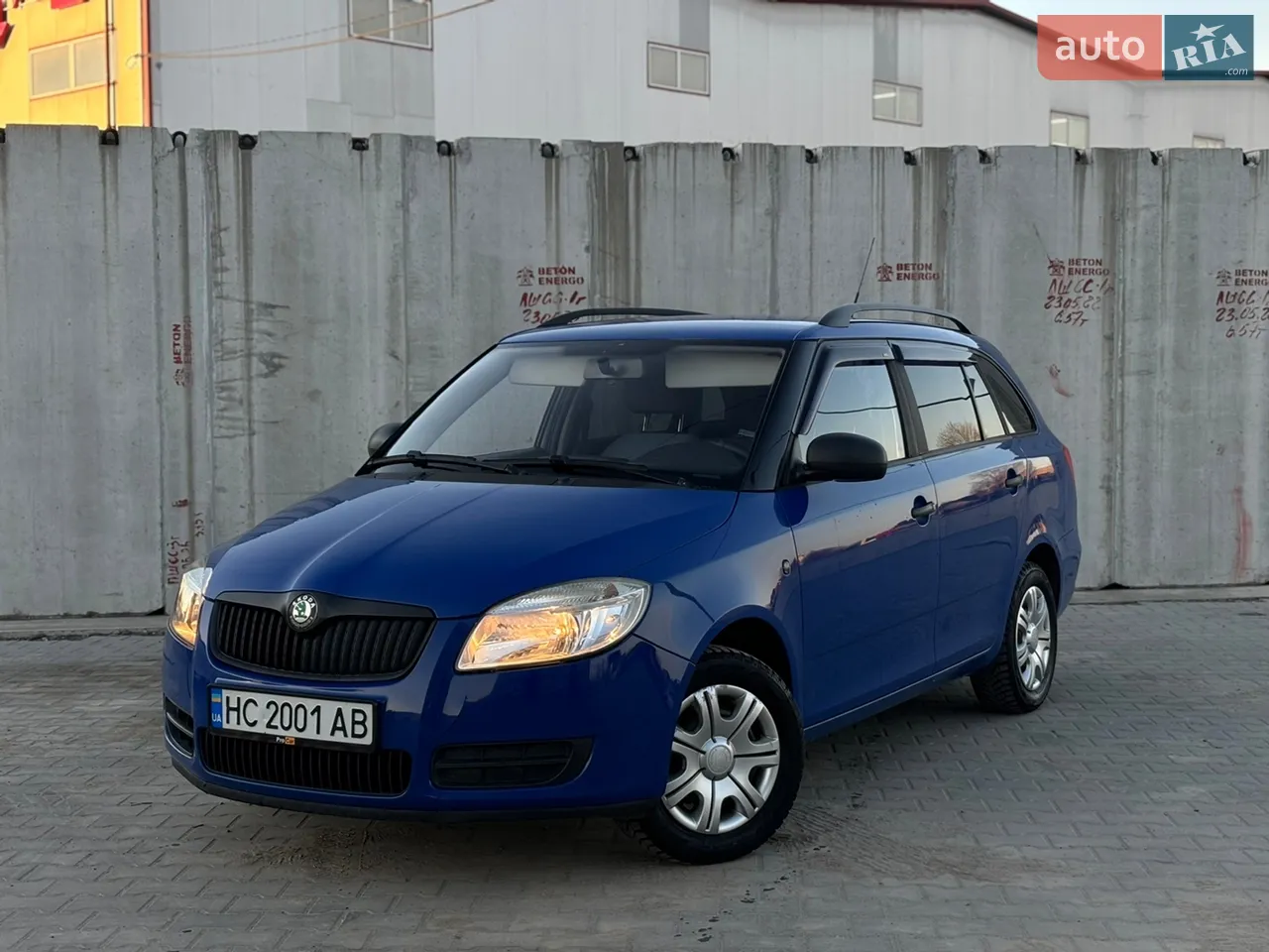 2010 Skoda Fabia - мініатюра 7
