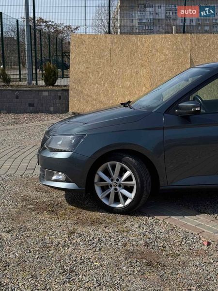 Хэтчбек Skoda Fabia 2016 в Одессе