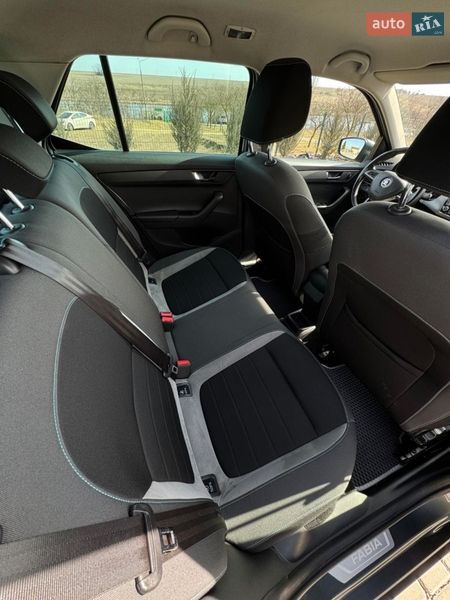 Хэтчбек Skoda Fabia 2016 в Одессе