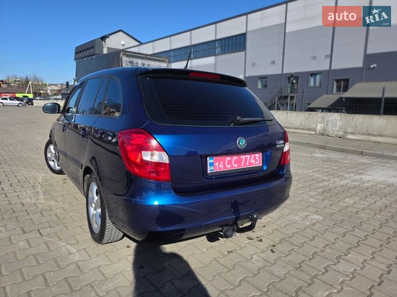 Универсал Skoda Fabia 2010 в Ивано-Франковске