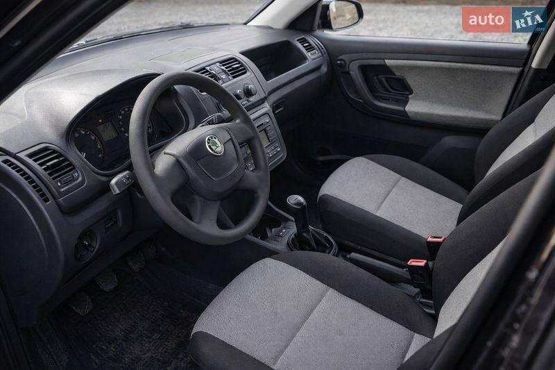 Хэтчбек Skoda Fabia 2009 в Вижнице