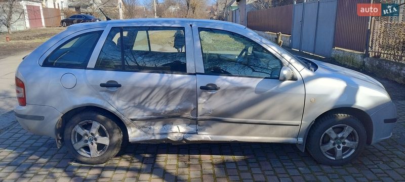 Универсал Skoda Fabia 2007 в Днепре