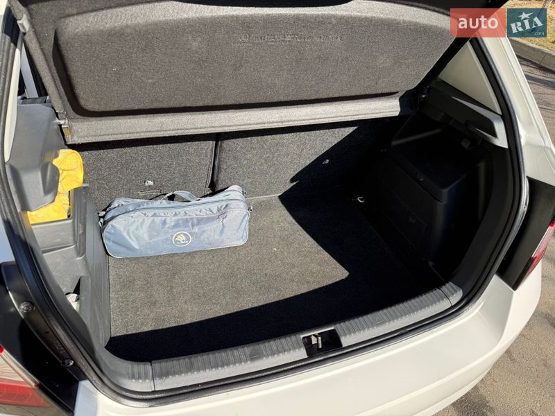 Хэтчбек Skoda Fabia 2018 в Чернигове