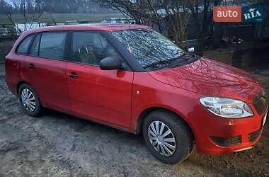 Универсал Skoda Fabia 2010 в Каменском