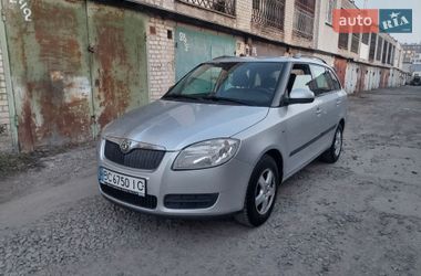 Універсал Skoda Fabia 2008 в Львові