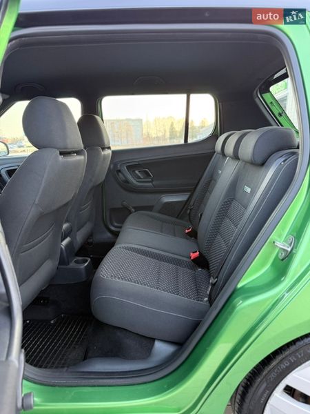 Хэтчбек Skoda Fabia 2011 в Владимире