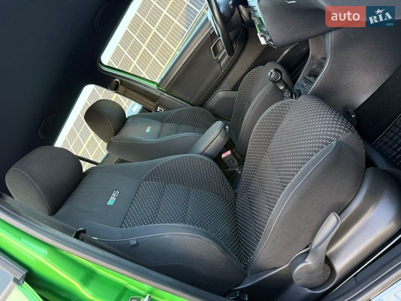 Хэтчбек Skoda Fabia 2011 в Владимире