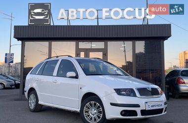 Седан Skoda Fabia 2007 в Києві