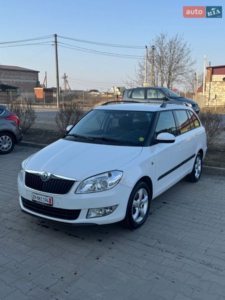 Универсал Skoda Fabia 2011 в Луцке
