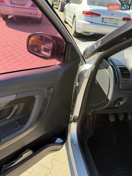 Хэтчбек Skoda Fabia 2012 в Черновцах фото 11 Хэтчбек Skoda Fabia 2012 в Черновцах