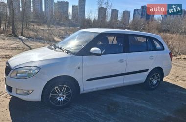 Універсал Skoda Fabia 2013 в Києві