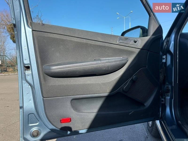 Хэтчбек Skoda Fabia 2006 в Киеве фото 6 Хэтчбек Skoda Fabia 2006 в Киеве