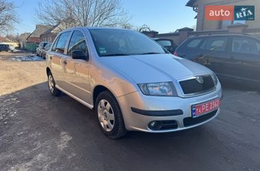 Хэтчбек Skoda Fabia 2005 в Ахтырке