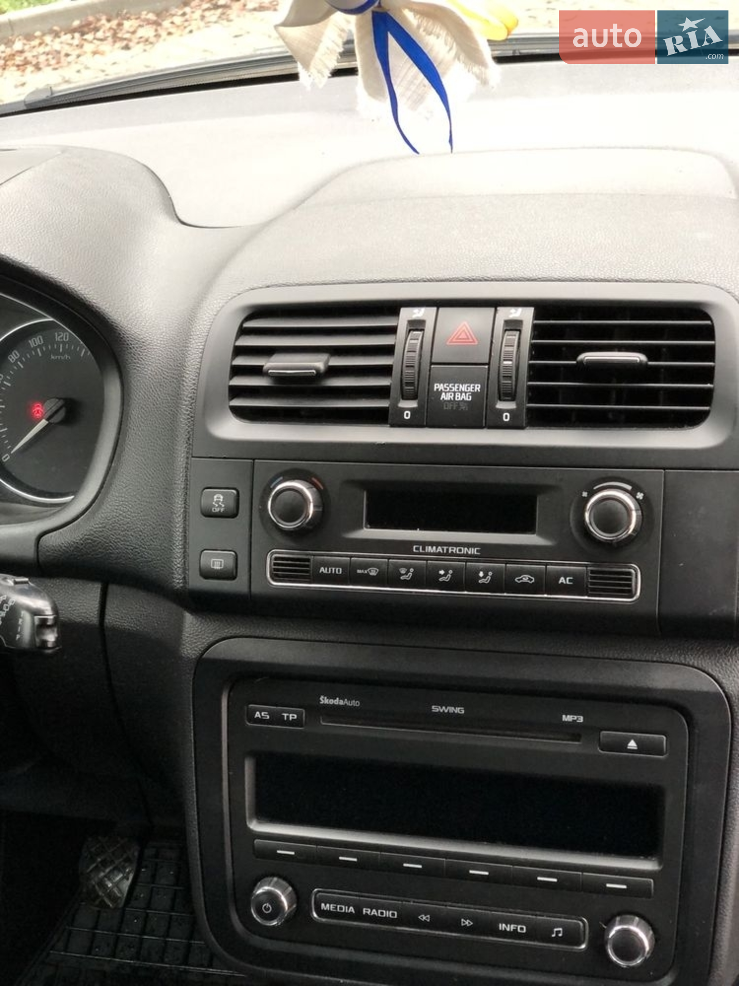 2010 Skoda Fabia - мініатюра 6