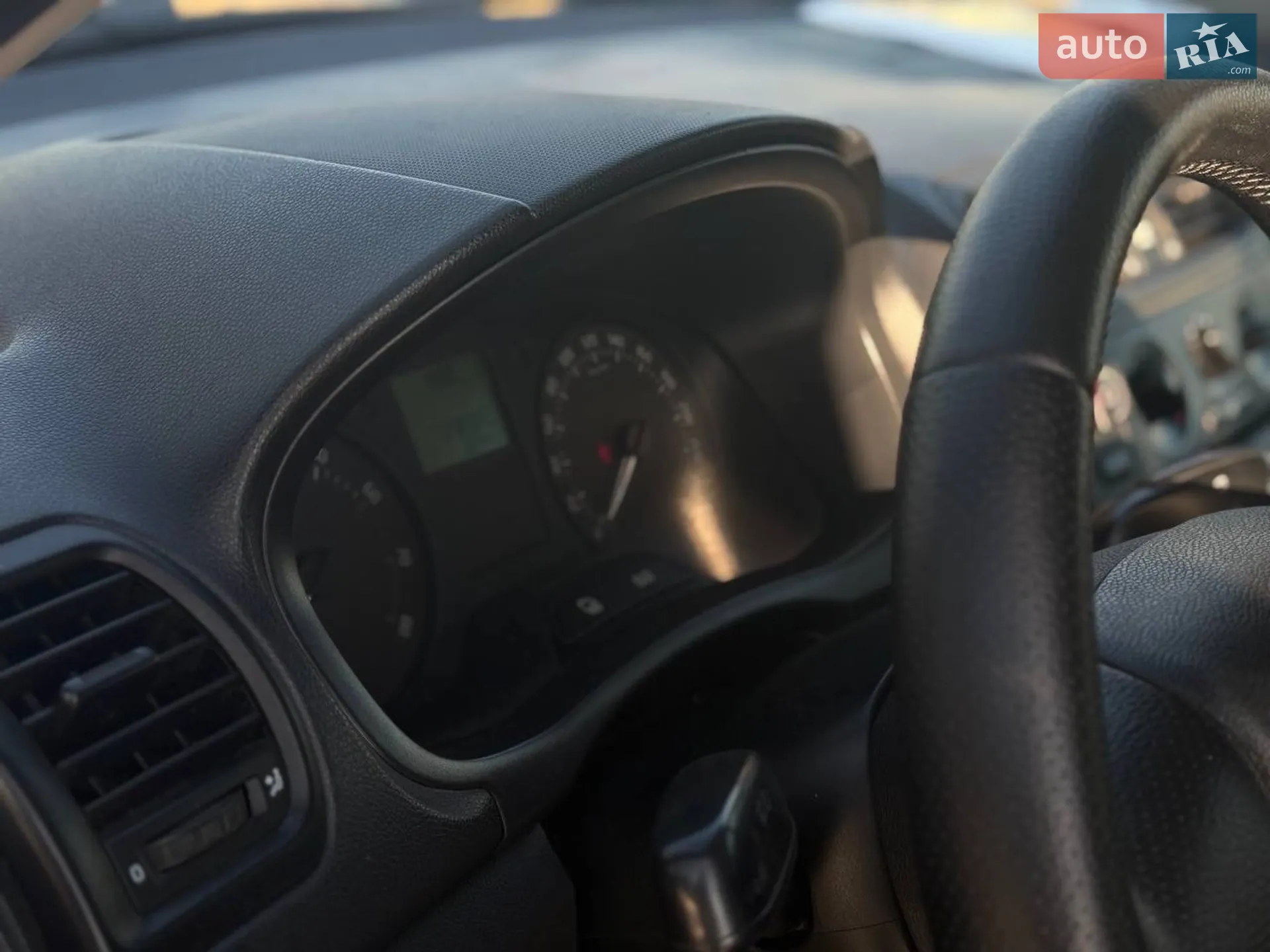 2012 Skoda Fabia - мініатюра 6
