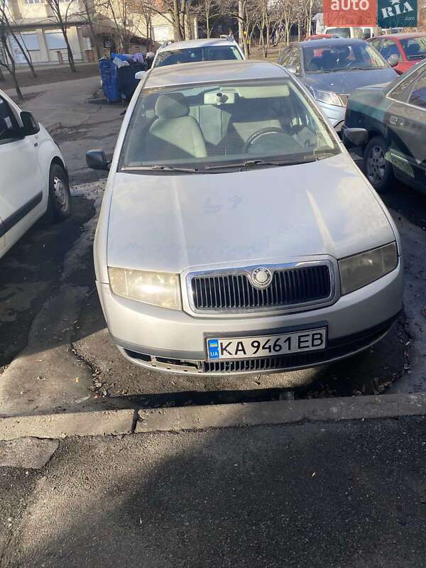 Хэтчбек Skoda Fabia 2001 в Киеве