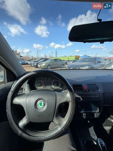 Универсал Skoda Fabia 2006 в Чернигове
