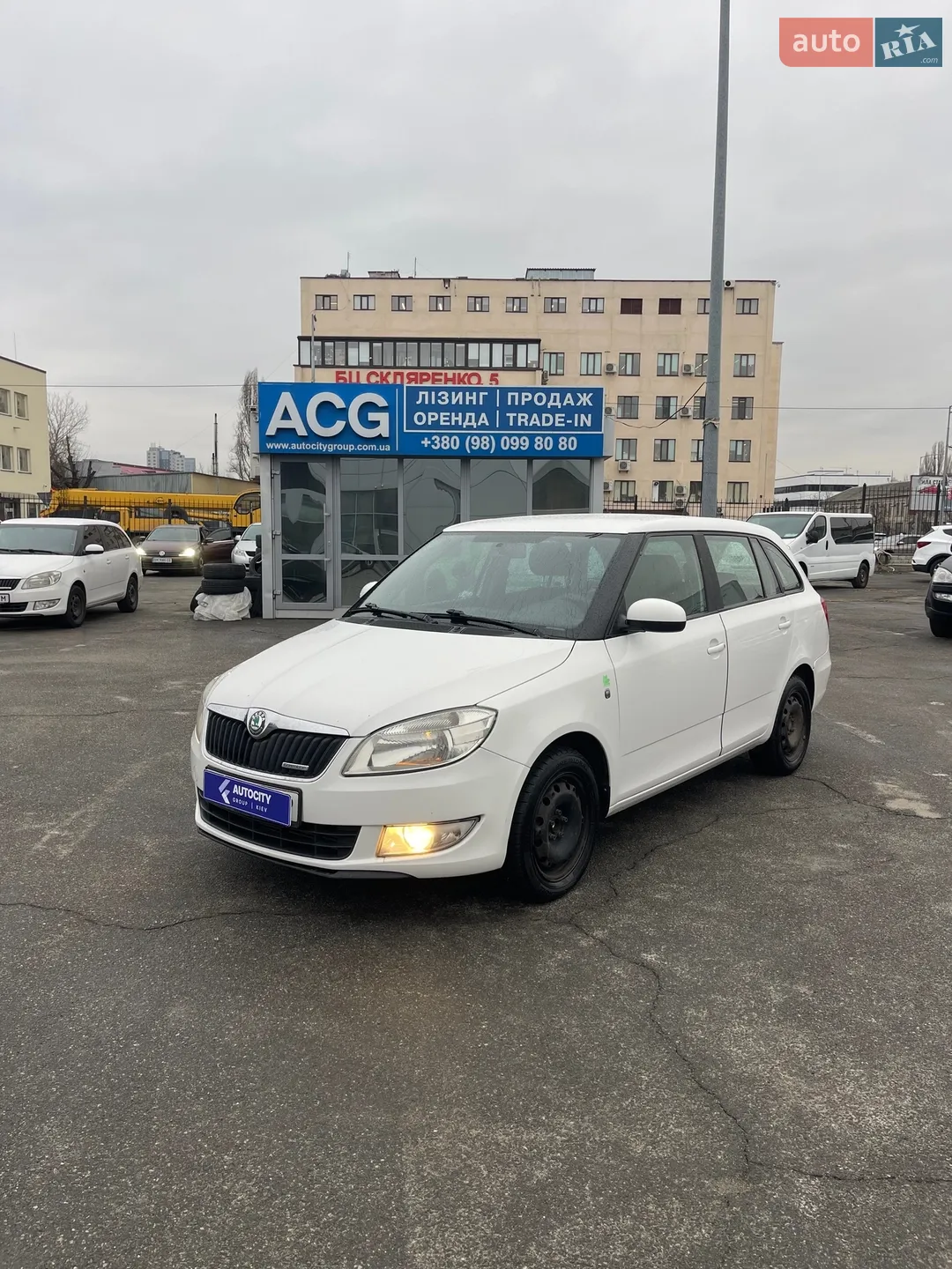 2012 Skoda Fabia - фото 1