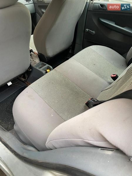 Хэтчбек Skoda Fabia 2001 в Киеве