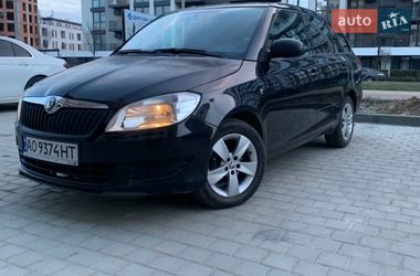 Універсал Skoda Fabia 2010 в Ужгороді