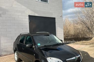 Универсал Skoda Fabia 2009 в Хороле