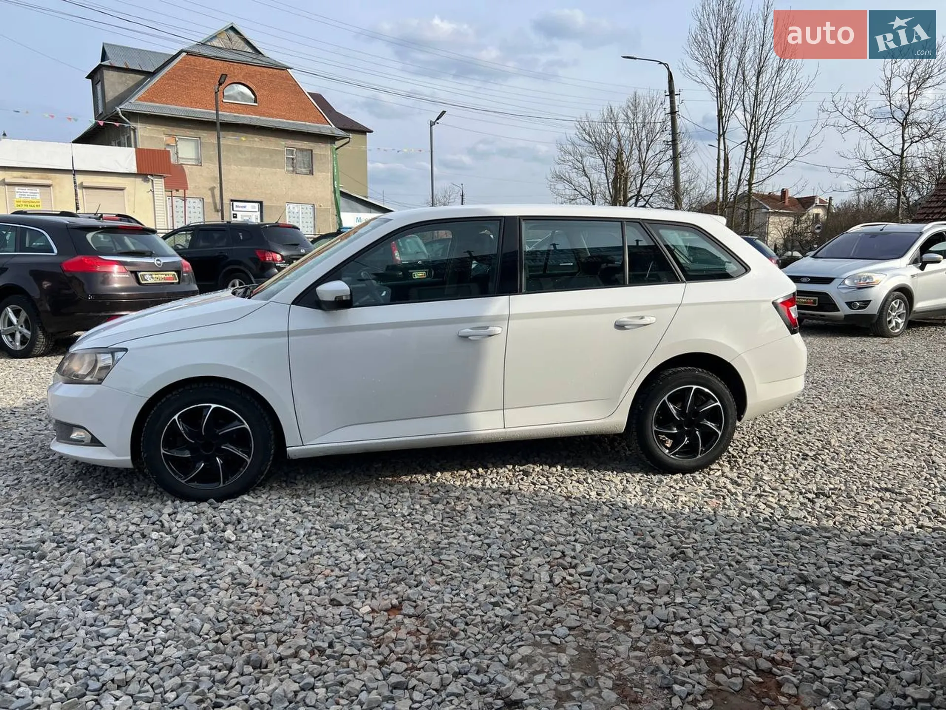 2015 Skoda Fabia - мініатюра 3